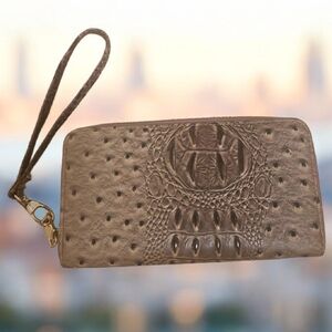 Wallet Brown Animal Print w Handle To Carry In Wrist. Lots Of Sections.